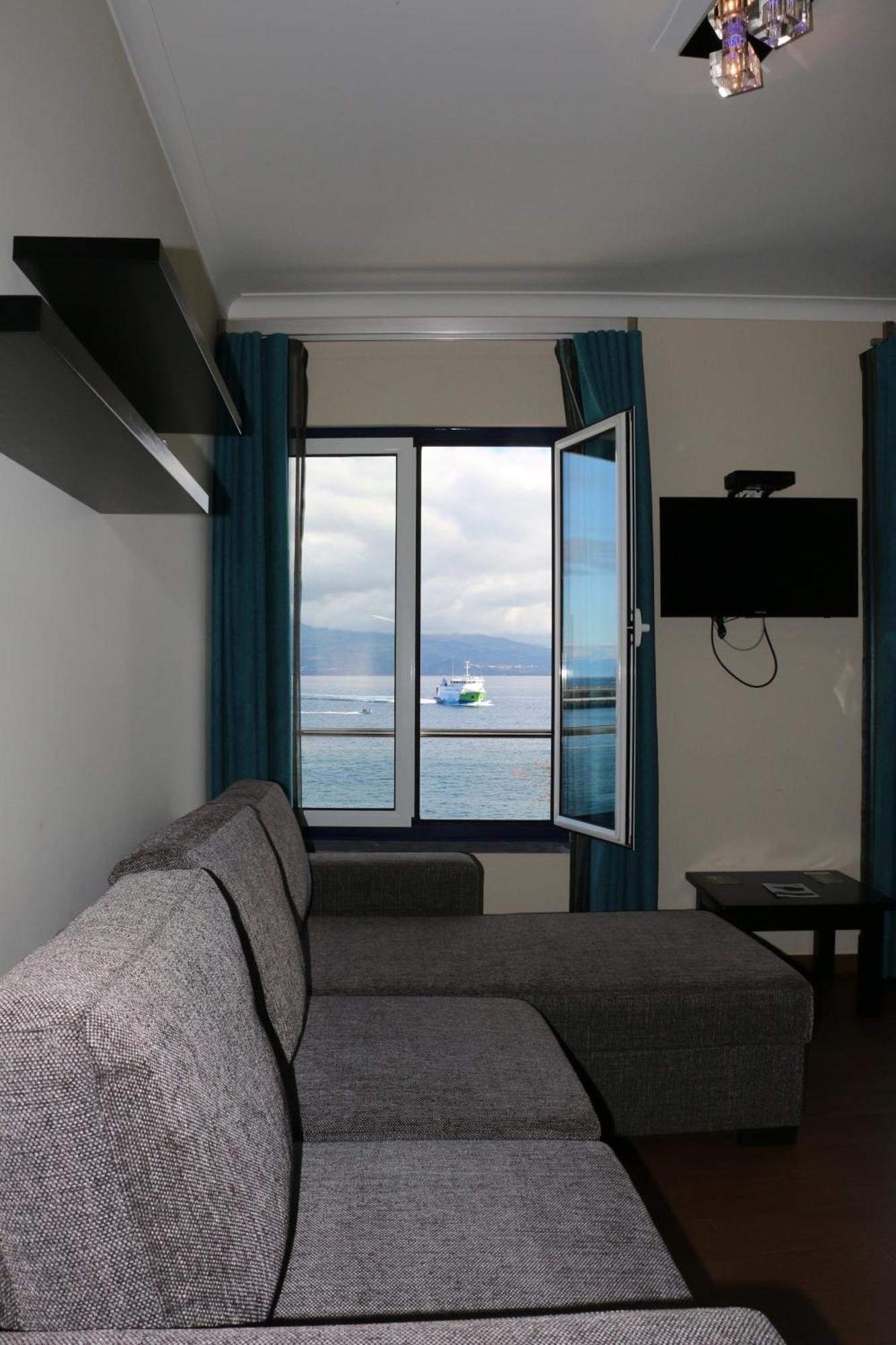 Apartamentos Kósmos Horta (Azores) Quarto foto